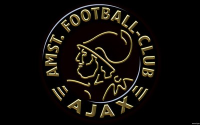 爱游戏体育独家-C罗点球稳稳命中锁定胜局