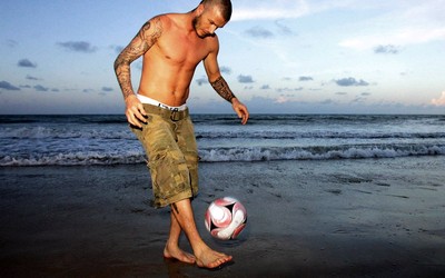 爱游戏体育-乌克兰队更衣室赛后播放胜利歌曲