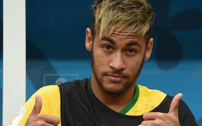 爱游戏体育动态-内马尔参加扑克锦标赛晋级